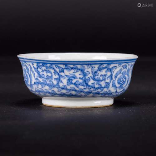 A CHINESE BLUE AND WHITE 'PEONY' BOWL