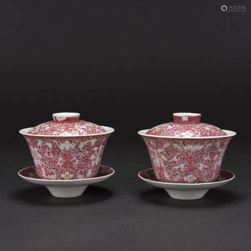 A PAIR OF FAMILLE ROSE BOWL WITH COVER&SAUCER, QIANLONG