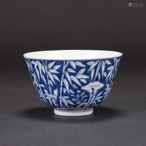 A BLUE AND WHITE 'BAMBOO' BOWL, QIANLONG MARK