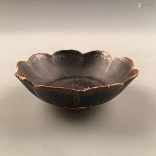 Chinese 'Flower' Bowl