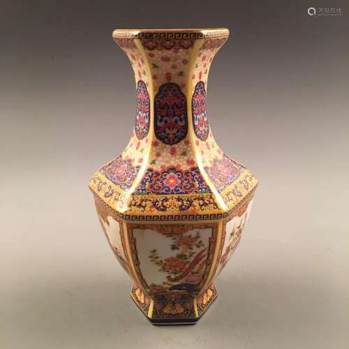 Chinese Enamel Vase, Yong Zheng Mark