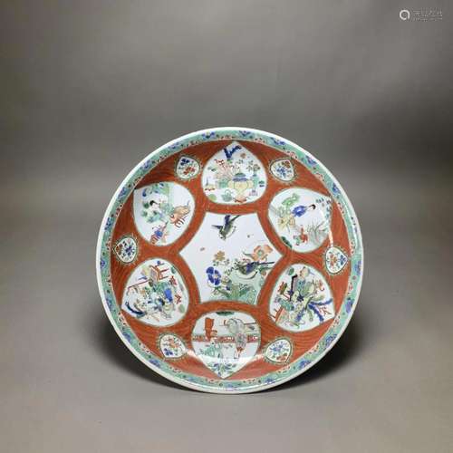 A CHINESE WUCAI 'FIGURAL' DISH, KANGXI PERIOD