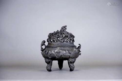 A TRIPOD BRONZE CENSER WITH COVER AND BASE