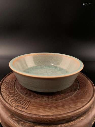 Chinese Longquan Yao Porcelain Bowl