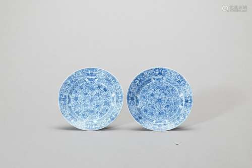 A PAIR OF ‘FLORAL SCROLL’ BLUE AND WHITE PORCELAIN DISHES