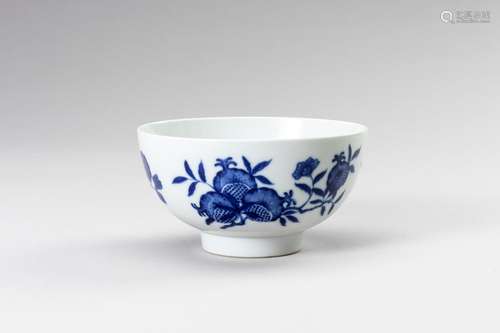 A BLUE AND WHITE PORCELAIN KANGXI REVIVAL ‘PEACH’ BOWL