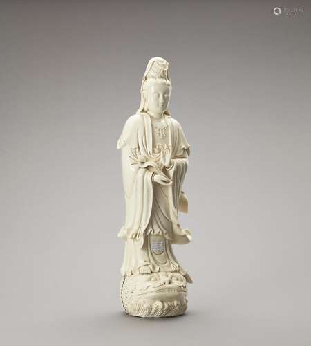 AN IMPRESSIVE AND VERY LARGE BLANC DE CHINE PORCELAIN FIGURE...