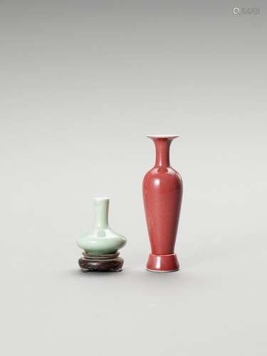 TWO MONOCHROME PORCELAIN MINIATURE VASES