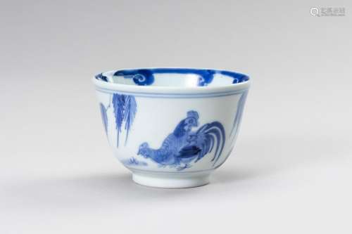 A BLUE AND WHITE PORCELAIN ‘CHICKEN’ CUP