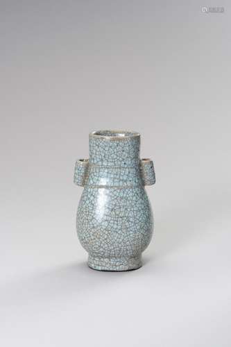 A GE-TYPE VASE, HU, LATE QING TO REPUBLIC