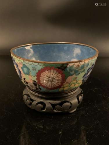 Chinese Enamel Flower Bowl