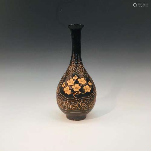 Chinese Cizhou Kiln Pottery Yuhuchun Vase