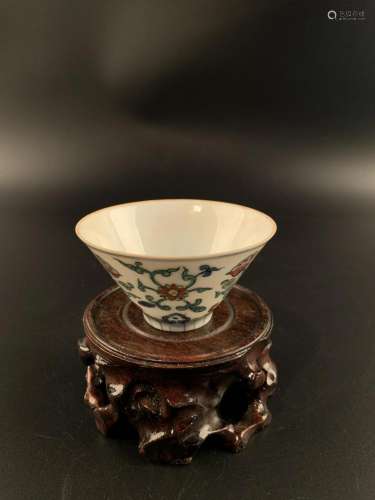 Chinese Duocai Flower Tea Cup