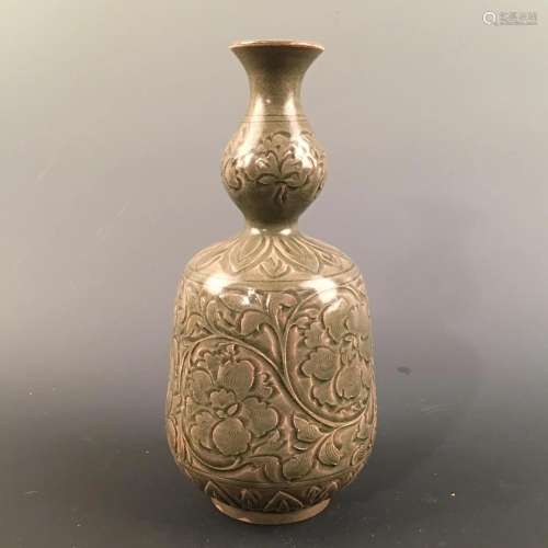 Chinese Yaozhou Kiln Vase