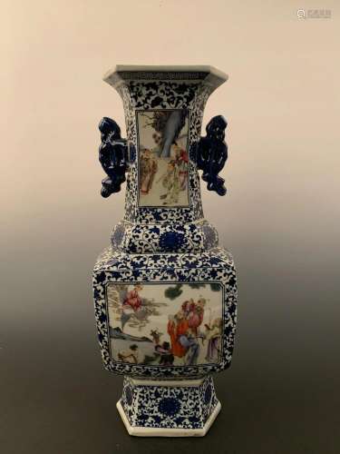 Chinese Famille Rose Porceain Vase