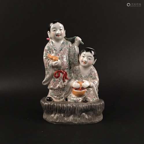 Chinese Famille Rose 'Kids' Figure