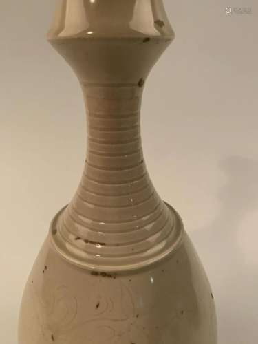 Chinese Ding Kiln Porcelain Vase