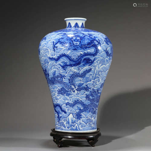 Blue and White Dragon Meiping