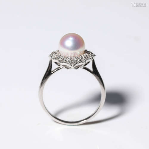 Pearl and Diamond Ring