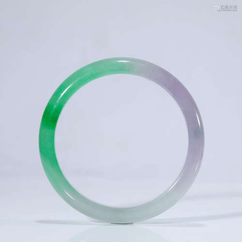 Mottled Jadeite Bangle