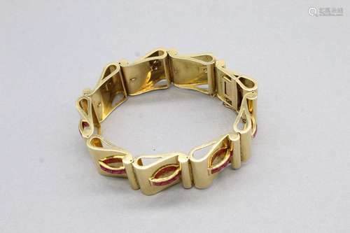 Bracelet en or jaune 18k (750) orné de rubis synthétiques ca...