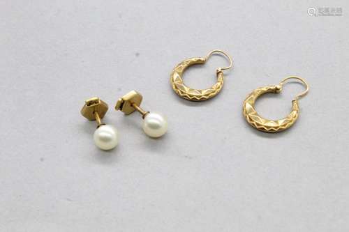 Lot de deux paires de boucles et clous d'oreille en or j...