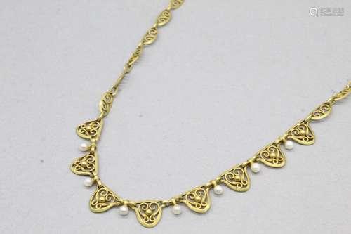 Collier en or jaune 18k (750) à maille filigranée alternée d...