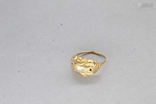 Bague en or jaune 14k (585) ornée d'une pierre blanche d...