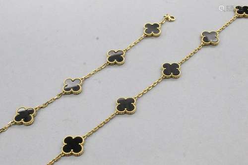 VAN CLEEF & ARPELS
Demi-parure Alhambra en or jaune 18K ...