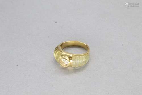 Bague en or jaune 18K (750) sertie d'un diamant demi-tai...