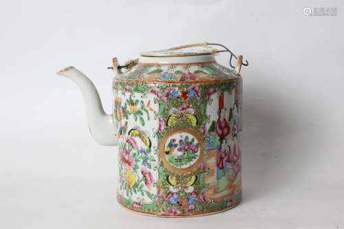 19th.C Chinese Export Rose medallion Teapot