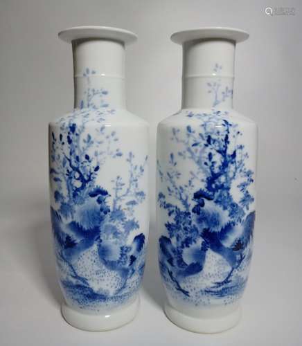 Pair of Chinese Blue and White Porcelain Vase,Mark