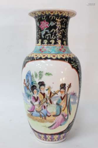 Chinese Famille Rose Porcelain Vase,Mark