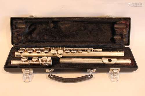 Yamaha Flute w Original Case