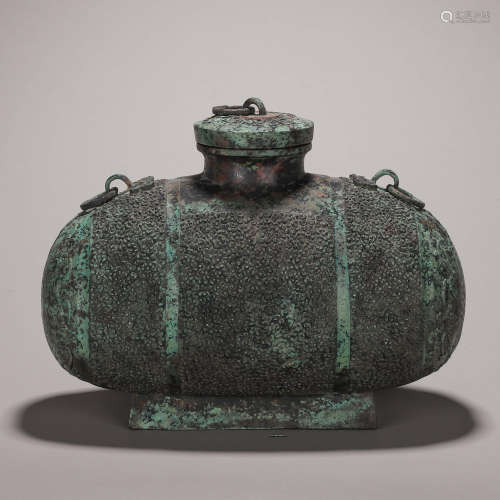 A kui dragon patterned bronze pot