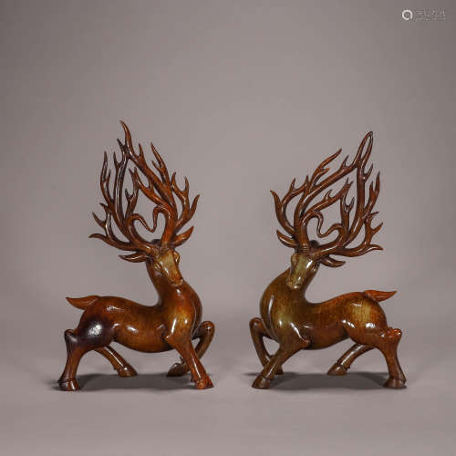 A pair of Hetian jade deer ornaments