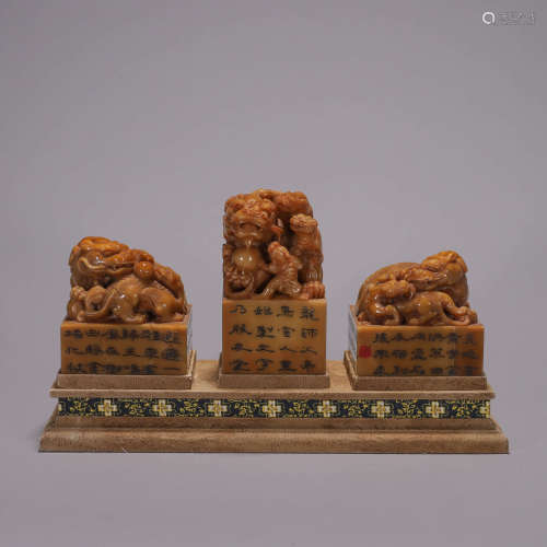 A set of inscribed tianhuang Shoushan soapstone beast seals