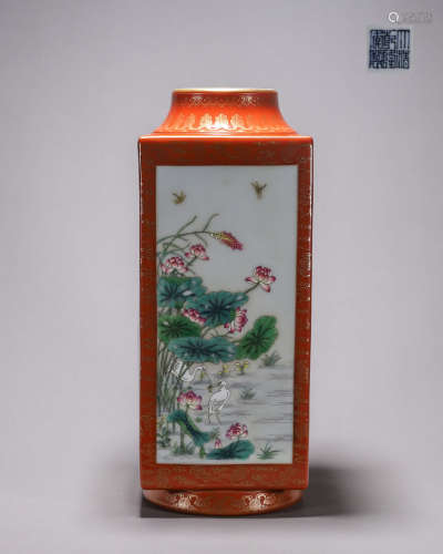 A gilt iron red bird and flower porcelain squared vase