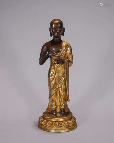 A gilding copper Sakyamuni buddha statue