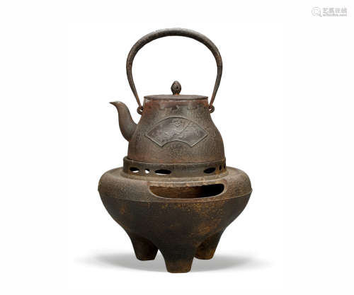 十八世纪 “南部铁瓶照光堂”铁壶（配原装炉座）
