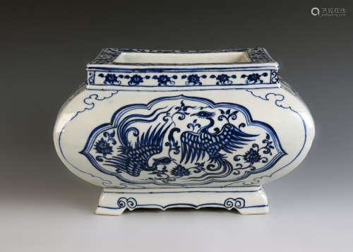 Blue and White Kiln Squared Censer from XuanDe