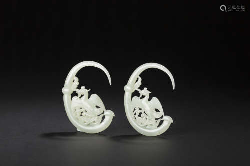 Jade earrings in Phoenix form from Ming