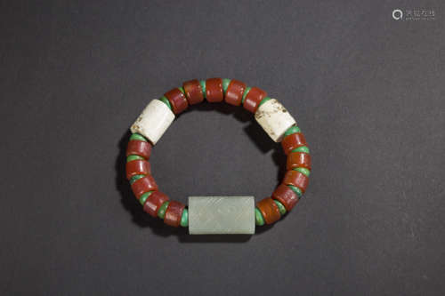 Holding Bracelet from Western Zhou