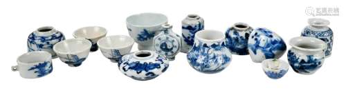 15 Pieces of Small Chinese Blue and White Porcelain