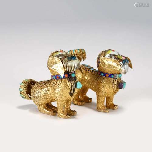 CHINESE SILVER GILT FU LION WITH PRECIOUS STONES STATUE