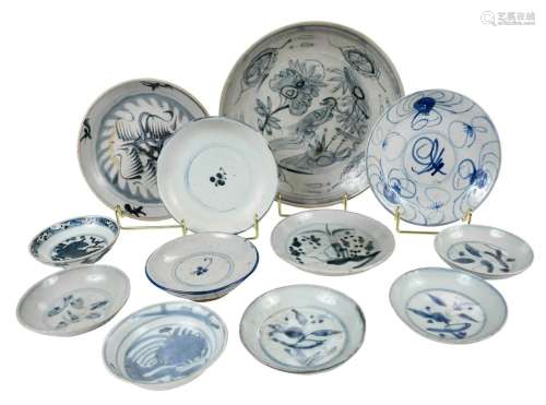 12 Pieces of Chinese Blue and White Pottery