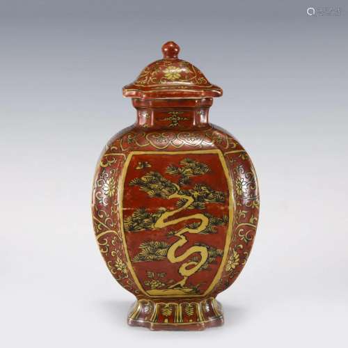 MING JIAQING YELLOW DRAGON OVER RED GLAZED LIDDED VASE