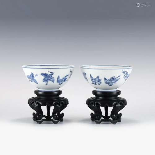 CHINESE YONGZHENG BLUE & WHITE CRANE BOWL