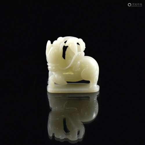 CHINESE CARVED JADE ORNAMENT HORSE