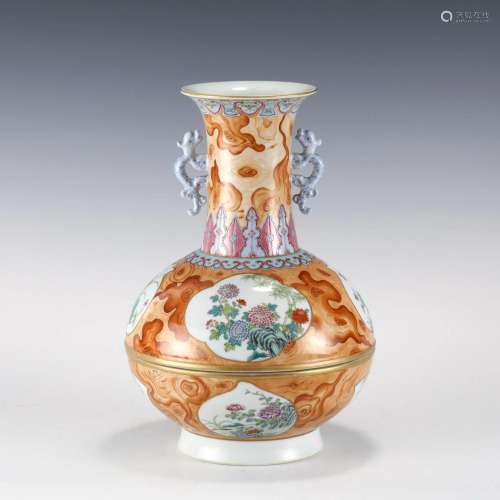 CHINESE QIANLONG WOOD GRAIN CONSECRATED FLOWER VASE